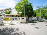 売布小学校　徒歩7分