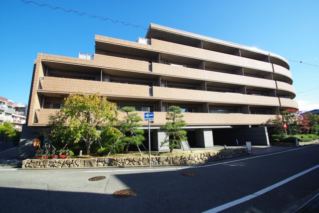 【中古マンション】プレティナージュ苦楽園